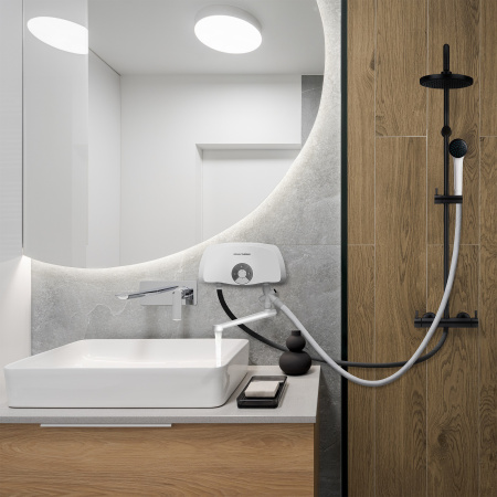 Водонагреватель проточный Royal Thermo SmartFix TS (3,5 kW) - кран+душ